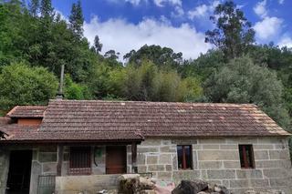 Maison à Mondariz. Estupenda casa de piedra en un entorno natural, se encuentra reh