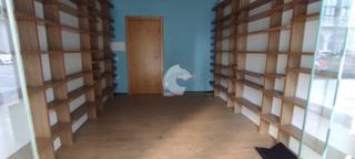 Affitto Locale commerciale in O Castro. Alquiler de local comercial acondicionado en la zona de hispanid