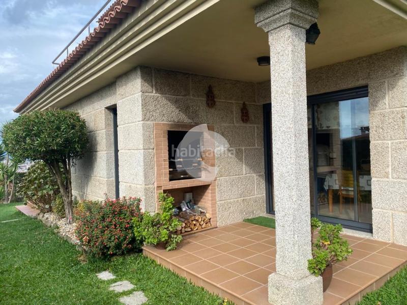 Foto f6a402dd-c2ab-4a71-9355-17ea6f84960a. Maison dans Comesaña - Matamá Vigo
