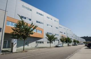 Industrial building in Valadares - Beade. Nave en parque tecnológico y logístico de valladares en venta o