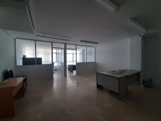 Lloguer Oficina a Casablanca - Calvario. Oficina toda exterior de 60 metros al lado de la ciudad de la ju