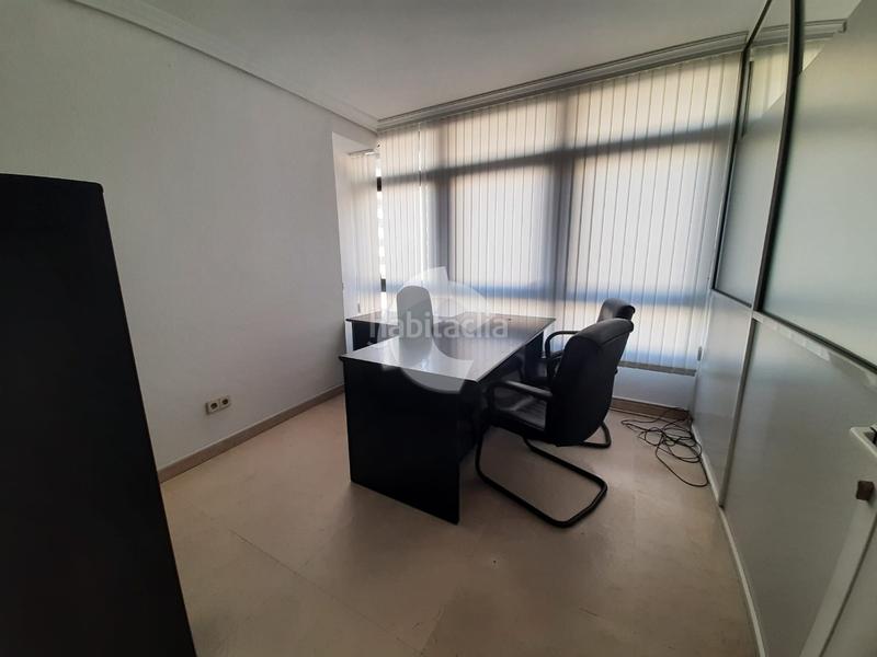 Foto d102dbef-acc8-4602-ad0a-8b0fb6d29ea2. Affitto ufficio in Casablanca - Calvario Vigo