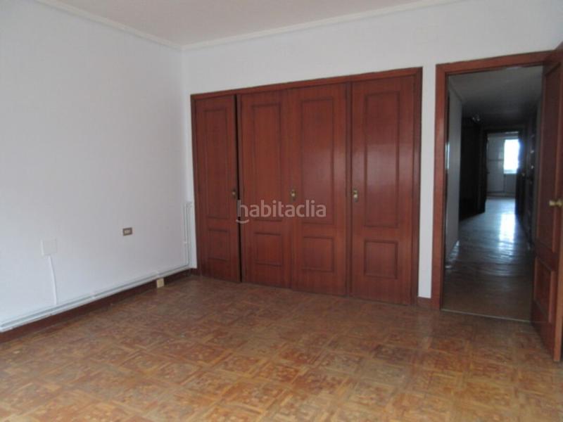 Foto 203cc5b0-d2e6-4c41-a981-221cafb8773f. Piso descubre tu nuevo hogar en la hermosa rúa toeleira, ! te presentamos este encantador piso de 155 m, de los cuales 93 m son úti en Neda