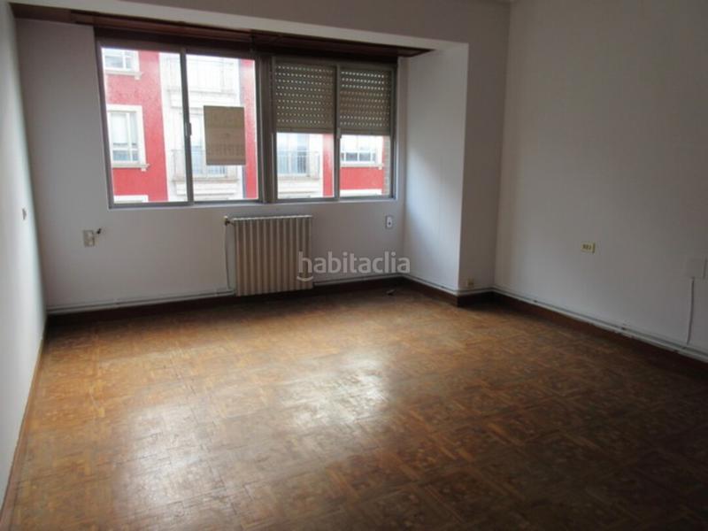 Foto d3eb1bfe-89ff-40d2-9b30-3fb981a4557b. Piso descubre tu nuevo hogar en la hermosa rúa toeleira, ! te presentamos este encantador piso de 155 m, de los cuales 93 m son úti en Neda