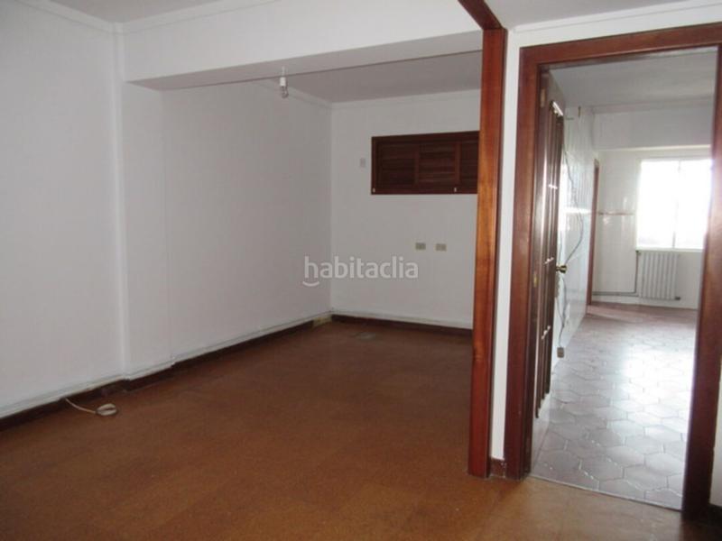 Foto d486a303-29bc-4991-89a2-e473522131e9. Piso descubre tu nuevo hogar en la hermosa rúa toeleira, ! te presentamos este encantador piso de 155 m, de los cuales 93 m son úti en Neda