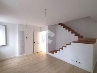 Duplex in Cuatro Caminos - Plaza de la Cubela. Se vende magnífico dúplex en cuatro caminosgaiteira, a coruña, c