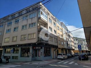Appartement  Ria de arousa. Se vende piso de 166 m construidos para reformar, ubicado en ple