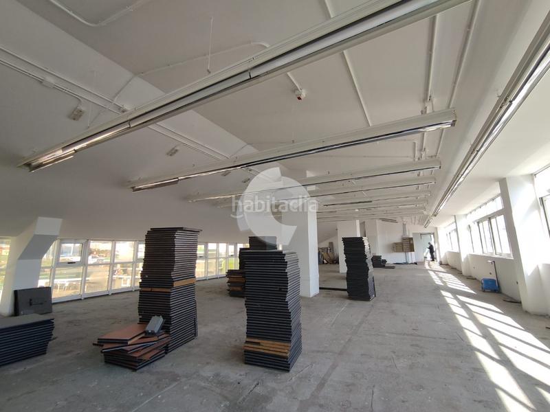 Foto 1f96efa5-7be0-47e4-9761-59c4899aa0a4. Miete büro in Someso - Matogrande Coruña (A)