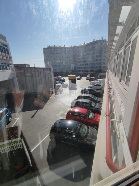 Foto bfa716a8-5712-4ecf-87fd-806f0d0c6747. Miete büro in Someso - Matogrande Coruña (A)