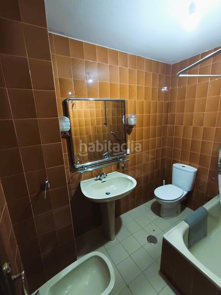 Foto c1b8218c-3688-45e6-bbba-78ae196535a4. Piso  en venta en pleno centro de a coruña calle san andrés te presentamos este magnífico piso situado en el corazón de a coruña, en Coruña (A)