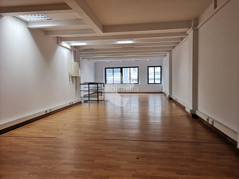 Foto 4cd3ed34-1063-4b6c-9560-4b9b685522d5. Affitto ufficio in san andres 158 in Ensanche Coruña (A)