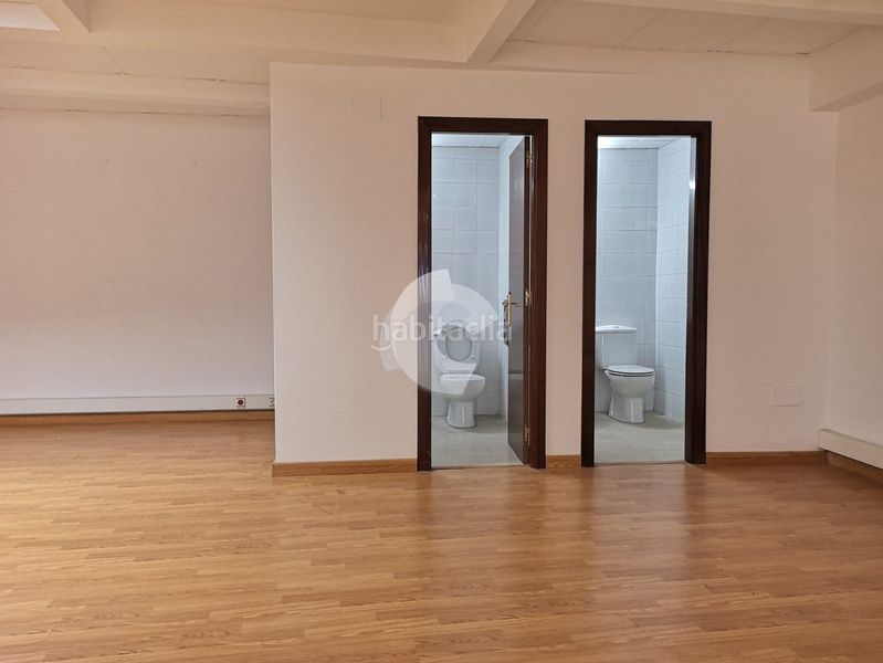 Foto 42a19243-178f-4da1-a286-41923e49e370. Alquiler oficina en san andres 158 327 m de oficinas configurables según necesidades en Coruña (A)