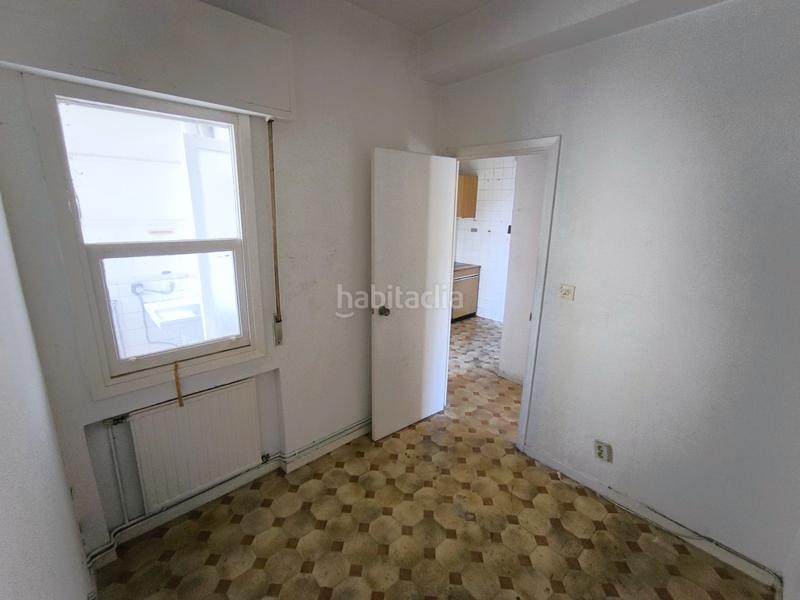 Foto 78df1796-d7c3-445f-8c36-f73ce815612a. Piso luminoso piso exterior en a coruña excelente altura y orientación sur te presentamos este piso situado en a coruña, ideal tanto p en Coruña (A)