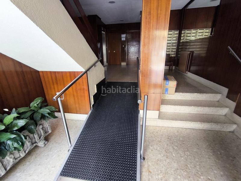 Foto b70e1801-7afa-4156-8a29-2f907edf5665. Piso luminoso piso exterior en a coruña excelente altura y orientación sur te presentamos este piso situado en a coruña, ideal tanto p en Coruña (A)