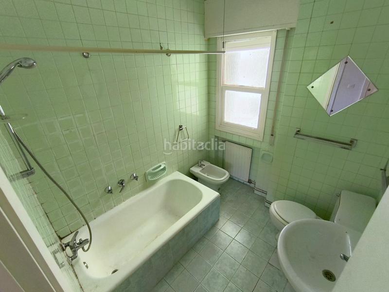 Foto d0706e7d-0849-4354-8b93-0a2b925beadf. Piso luminoso piso exterior en a coruña excelente altura y orientación sur te presentamos este piso situado en a coruña, ideal tanto p en Coruña (A)