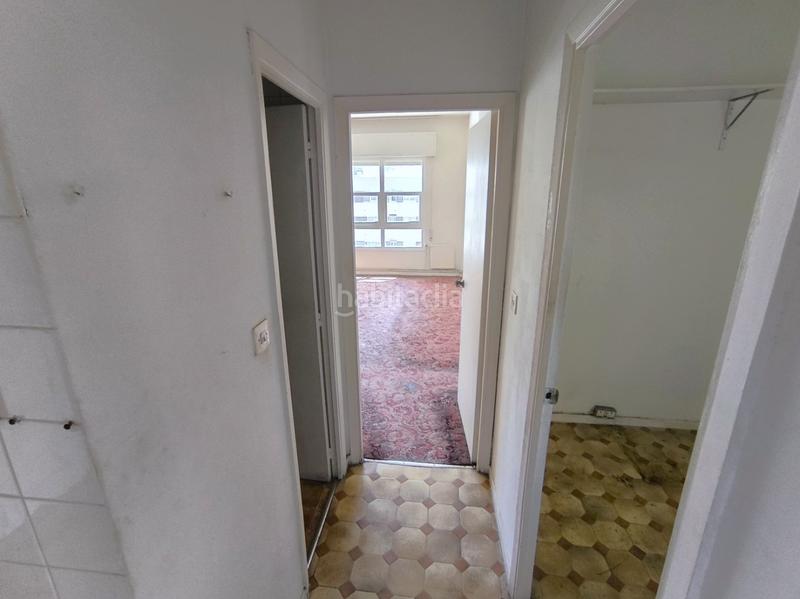 Foto e777be28-4bef-48f7-97a8-5f59e001257e. Piso luminoso piso exterior en a coruña excelente altura y orientación sur te presentamos este piso situado en a coruña, ideal tanto p en Coruña (A)