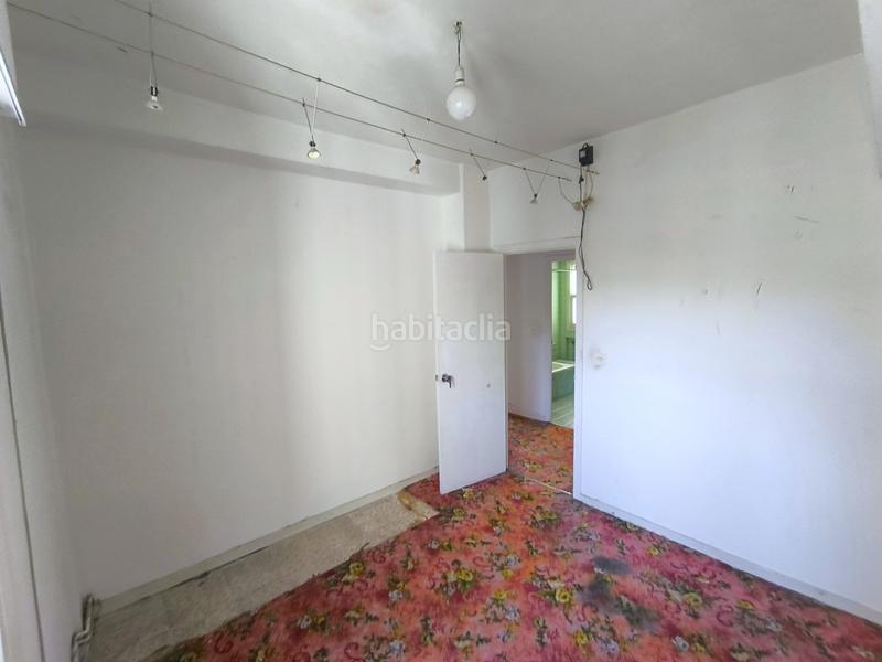 Foto febcb72e-be12-40cf-be9a-a8d64528dc4a. Piso luminoso piso exterior en a coruña excelente altura y orientación sur te presentamos este piso situado en a coruña, ideal tanto p en Coruña (A)