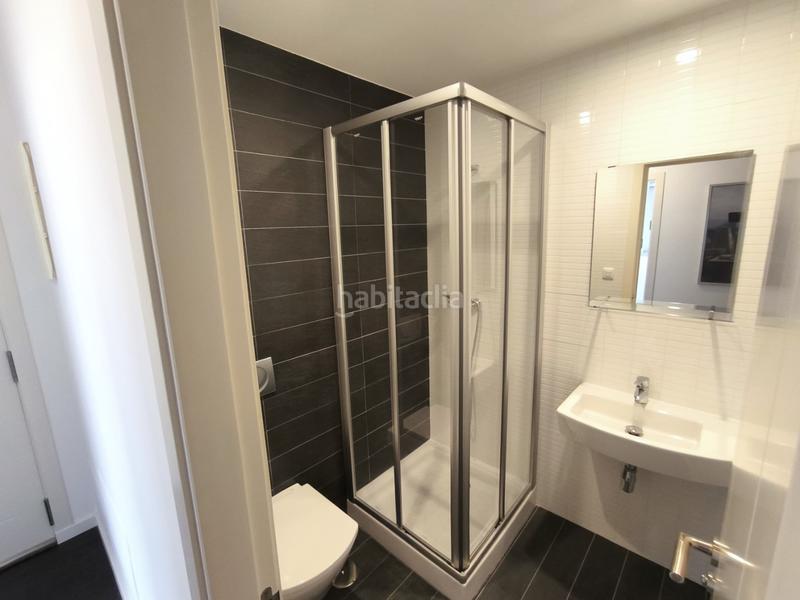 Foto c3b690d1-f1aa-4b2e-b5b8-24d446b8fbb8. Piso vivienda lista para entrar a vivir en el centro de Perillo a un paso de la playa te presentamos esta acogedora vivienda de 72 m s en Oleiros