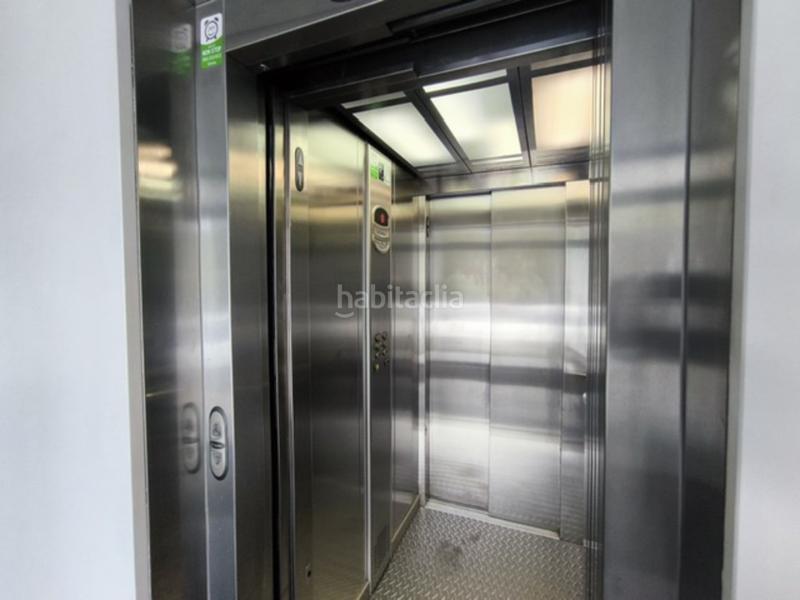 Foto fa331f81-06b0-4110-8994-18fee3d19703. Piso vivienda lista para entrar a vivir en el centro de Perillo a un paso de la playa te presentamos esta acogedora vivienda de 72 m s en Oleiros