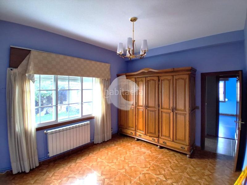 Foto e1508357-ee1d-46c0-9092-46aedd5cae66. Casa in Bergondo