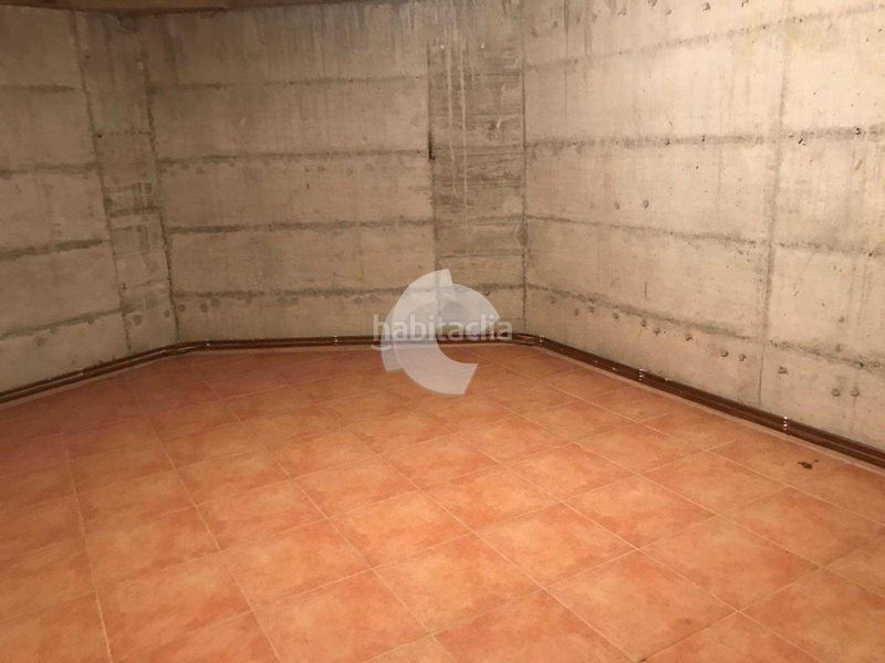 Foto aa58293f-8133-437a-9878-ae26a75bcaab. Local comercial a Moeche