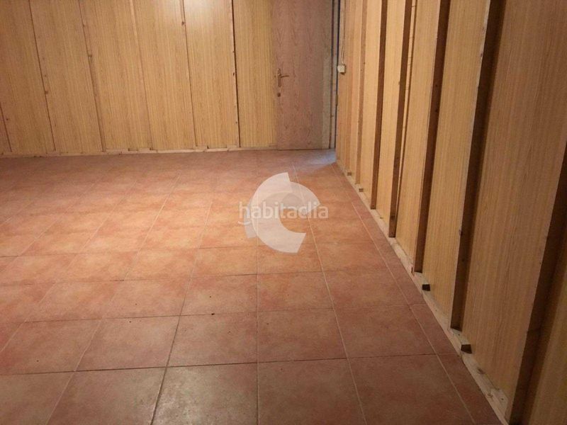 Foto fe86b742-4a68-487c-b6b9-fd9314eeb78d. Local comercial a Moeche