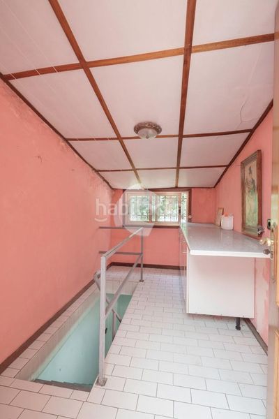 Foto f1204b2e-67f4-43b6-8fb4-8e1824049bf5. Casa adossada amb calefacció aparcament a Monte Alto - Zalaeta - Atocha Coruña (A)