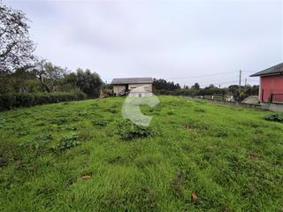 Residential Plot in Coiro  12. Amplia finca urbana con excelentes comunicaciones en soñeiro  sa