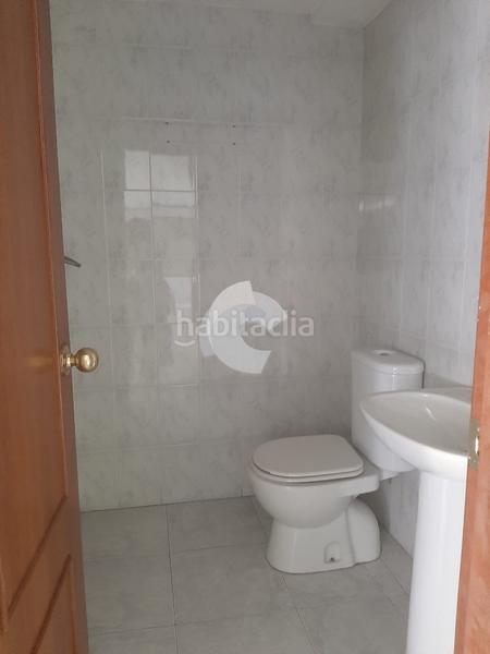 Foto 60746783-ca34-4161-8004-c7426f2f270f. Miete büro in Vioño Coruña (A)