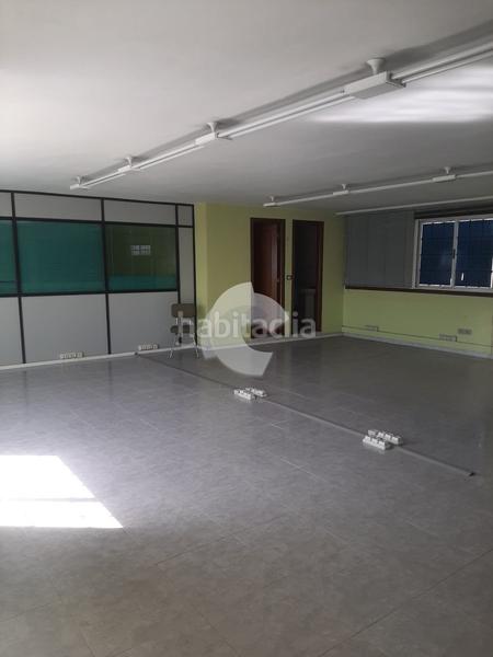 Foto 5e0954dc-9213-42b0-8a63-76e22d75fa57. Rent office space in Vioño Coruña (A)