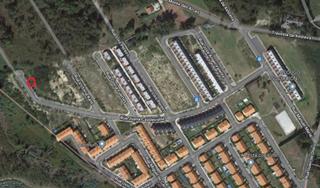 Terreno residencial en A Zapateira. Finca edificable en la urbanización los olivos, urbanización en