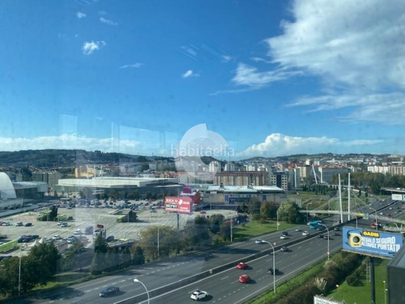 Foto 523588a4-4854-4ec0-9ac1-184ac26eb38a. Affitto ufficio in Someso - Matogrande Coruña (A)