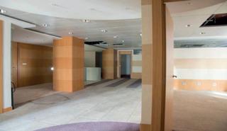 Lloguer Oficina a Ensanche. Oficina de 371m2 con 2,75m de altura en alquiler en pleno centro