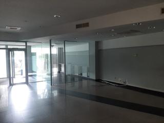 Affitto Locale commerciale in Ernesto che guevara 5. Local comercial de 220 metros cuadrados en venta, situado en una