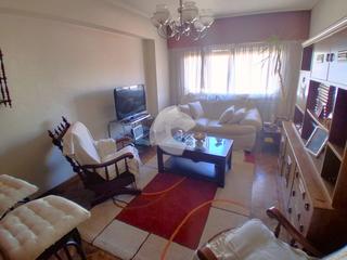 Apartament  Cuesta de la union. Ponemos a la venta este luminoso estudio ubicado en la séptima p