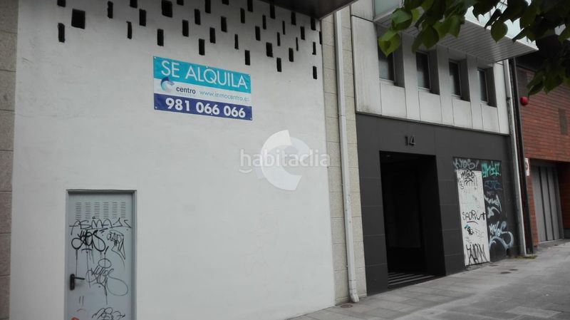 Foto d25e6718-c484-470d-b293-65ec1da246fd. Rent business premise in Cuatro Caminos - Plaza de la Cubela Coruña (A)