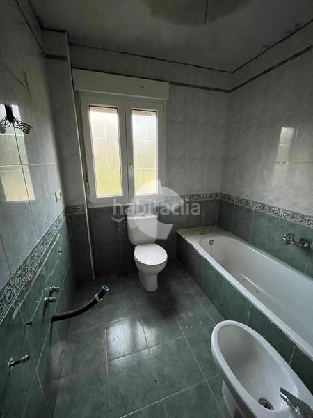 Foto b56e77f0-66d4-4e6c-9da0-bd79694893cc. Casa a Val do Dubra