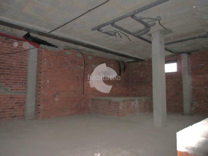 Foto 65c2afef-8284-4272-9910-510563567c7c. Local commercial dans A Gándara Narón