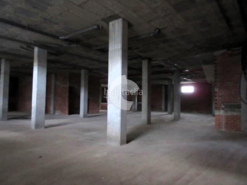 Foto 718b07a0-9db5-4561-aa59-2cf391a8bdcd. Local commercial dans A Gándara Narón