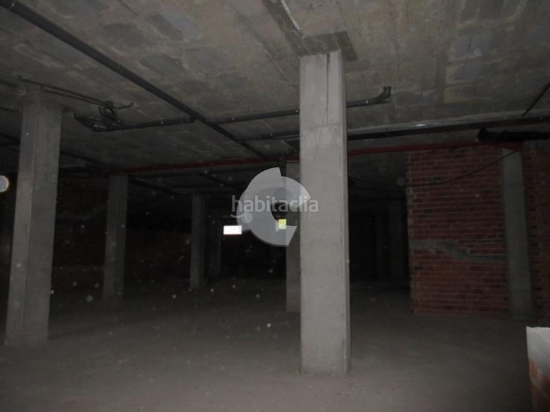 Foto c42d108f-4280-4846-b147-ea189263aa2e. Local commercial dans A Gándara Narón