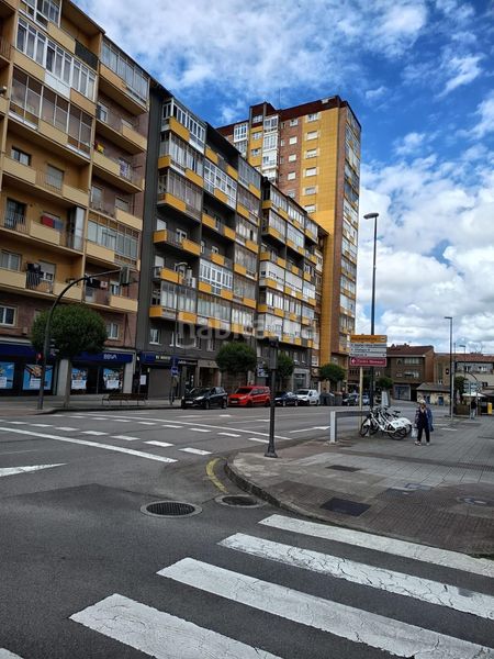 Foto f233b30f-7c59-43eb-8588-3757082d4e6d. Pis amb calefacció a Villalegre - La Luz Avilés