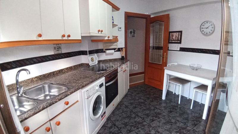 Foto b3642f40-412b-41d0-9d31-d60c55490f91. Piso  para entrar a vivir en Kabiezes Santurtzi