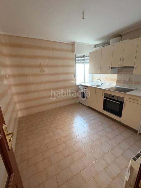 Foto 6b080a33-06ba-4d92-87e8-212bc228b734. Etagenwohnung mit heizung in Centro Portugalete