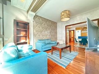 Pis  Abaro etorbideà. Piso soleado y amplio