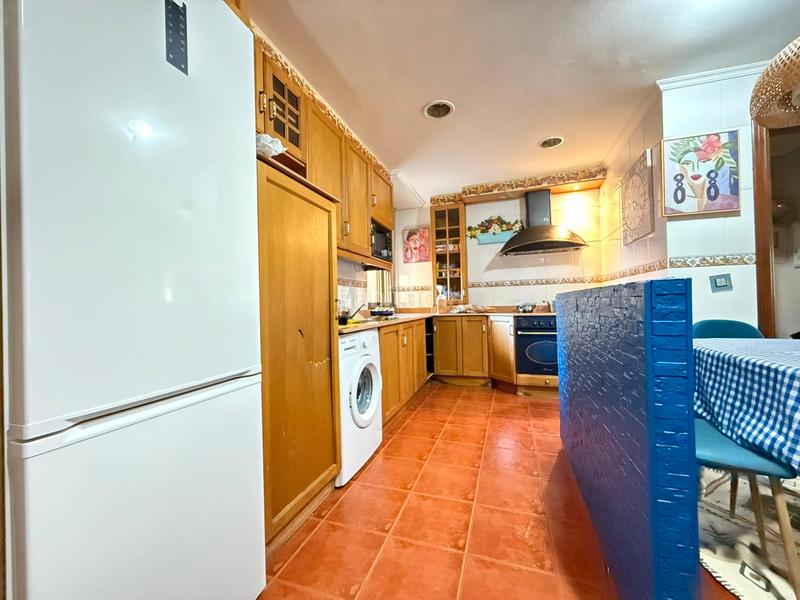 Foto 4af02074-eee3-47dc-b468-5caee17a5ec5. Piso  soleado y amplio en Casco Viejo - Muelle Portugalete