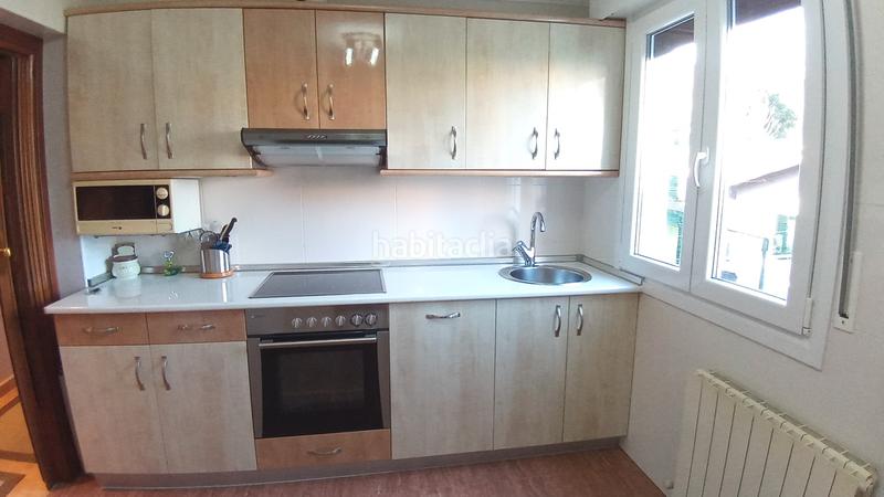 Foto ef6fb0e3-95b3-4686-80b4-75482aecf419. Pis amb calefacció aparcament a Azeta - Abatxolo Portugalete