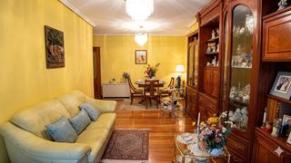 Appartamento  Hermanos larrarte kalea. Piso amplio céntrico y soleado