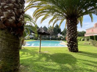 Affitto Casa a schiera in De la chirina. Adosado en alquiler en islantilla  campo de golf, 4 dormitorios.