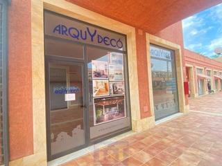 Local commercial à Del deporte 1. Local com. en venta en islantilla  campo de golf.