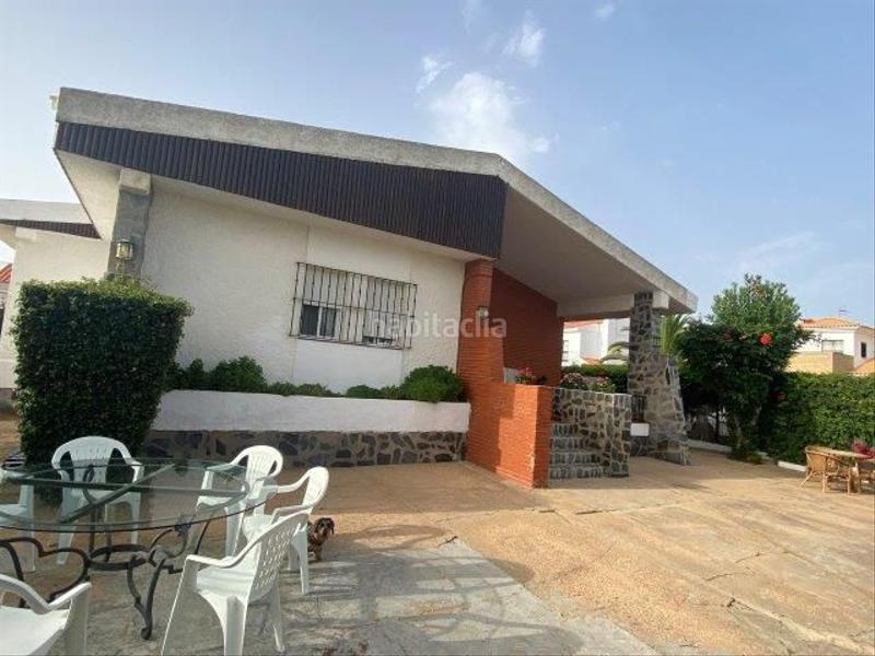 Foto b448f6f8-ad9a-43ea-a909-9732c7bac393. Chalet en concha 1 chalet en venta Urbasur, 3 dormitorios. en Islantilla